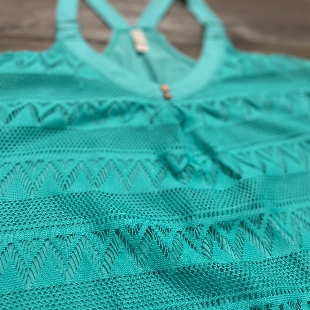 Laced Racerback Tank Top - Picture 2 of 6